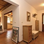 ckc633_indoor_01